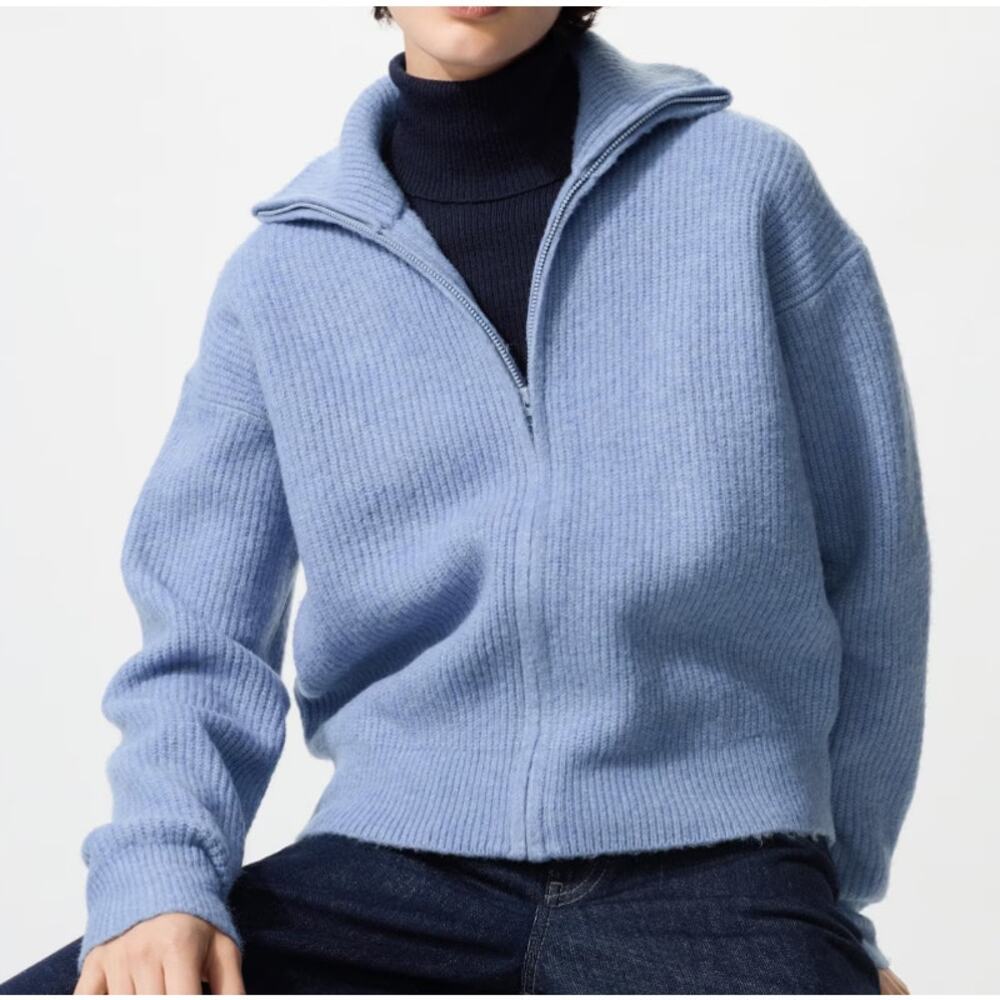 Uniqlo Souffle Yarn Full Zip Cardigan in Blue